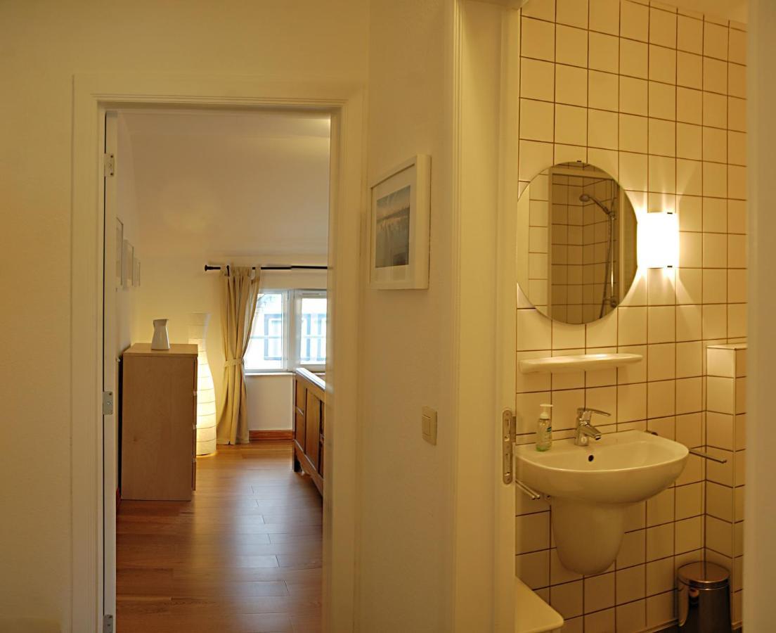 Ruhiges, Gemuetliches Ferienhaus Mit Grossem Garten Waimes Exterior foto